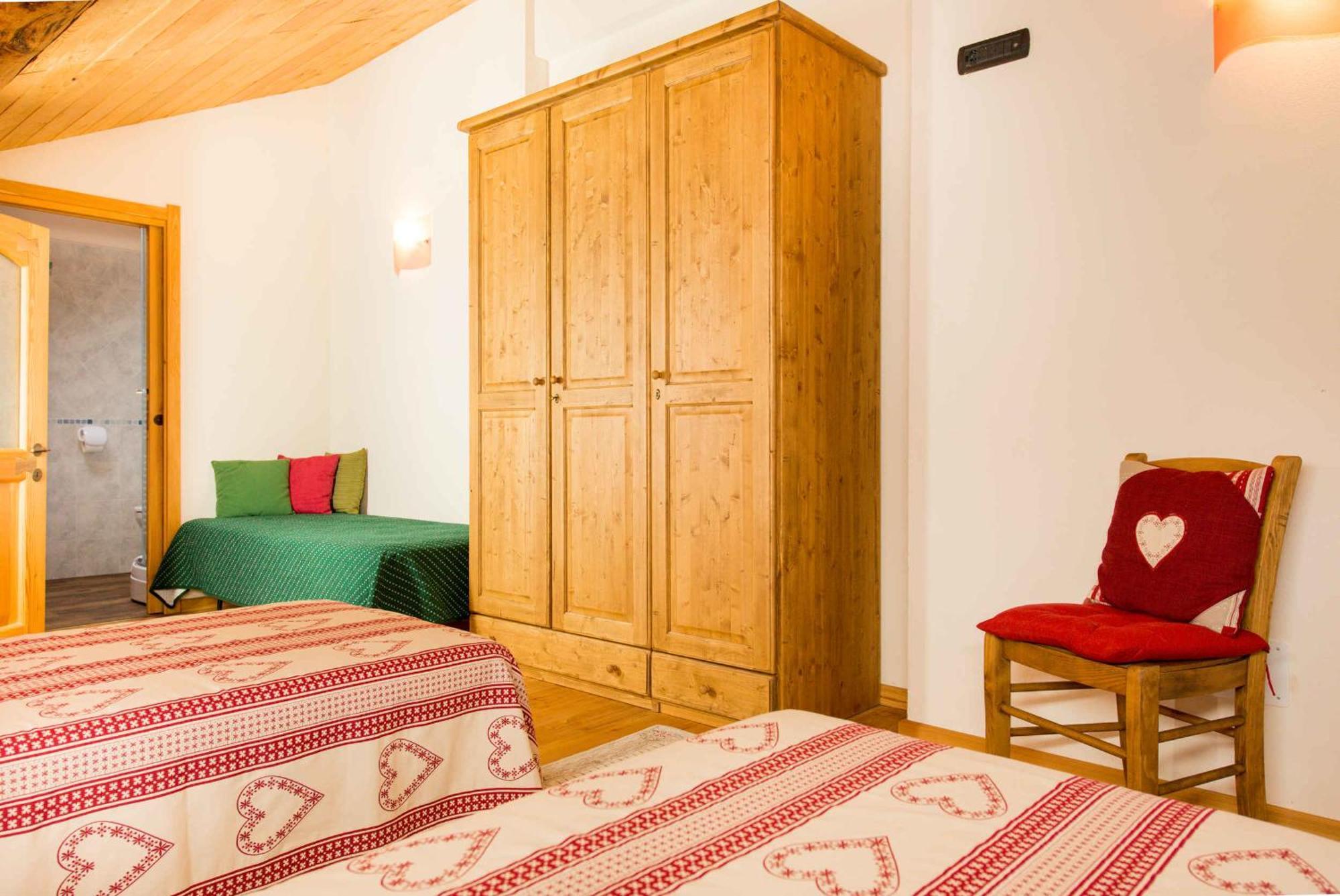 Lo Coppa Fen Apartment Aosta Ruang foto