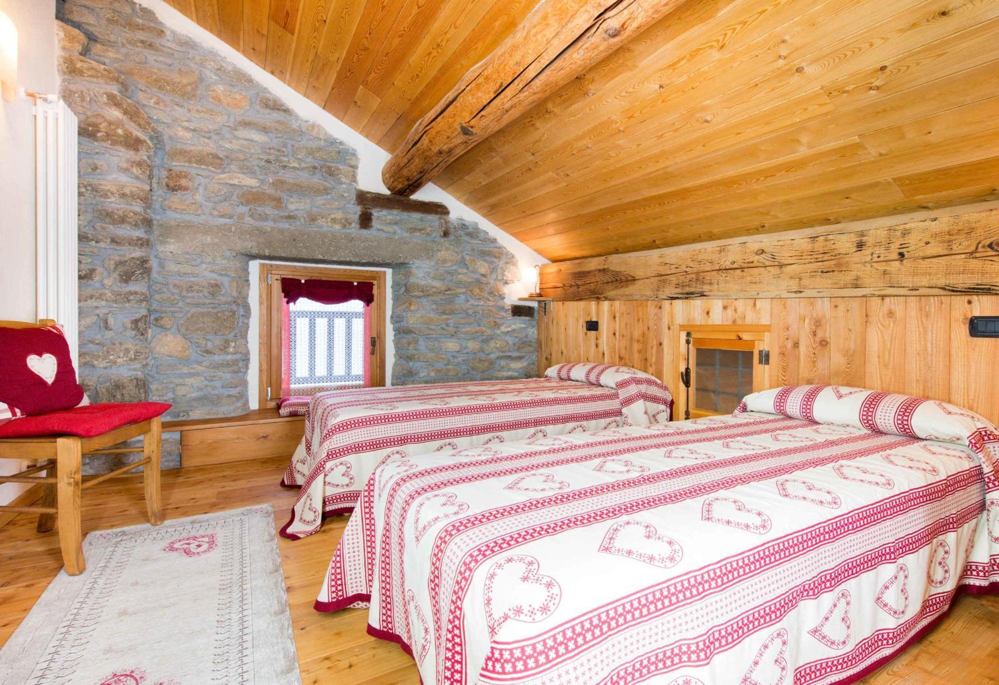 Lo Coppa Fen Apartment Aosta Ruang foto