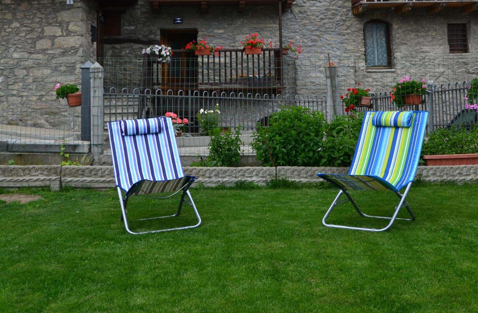Lo Coppa Fen Apartment Aosta Ruang foto