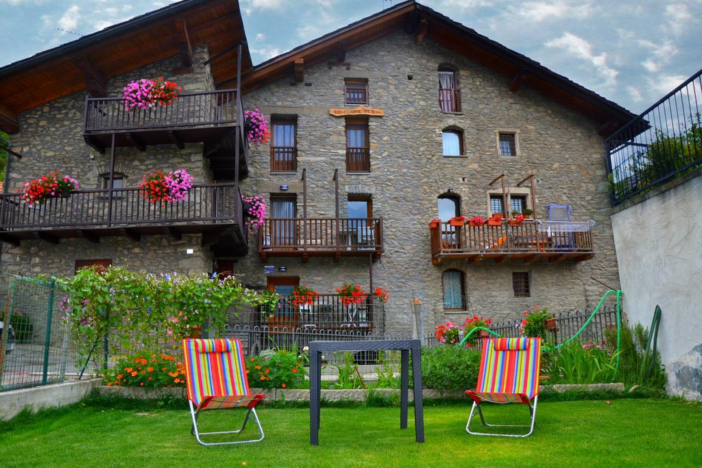 Lo Coppa Fen Apartment Aosta Bagian luar foto