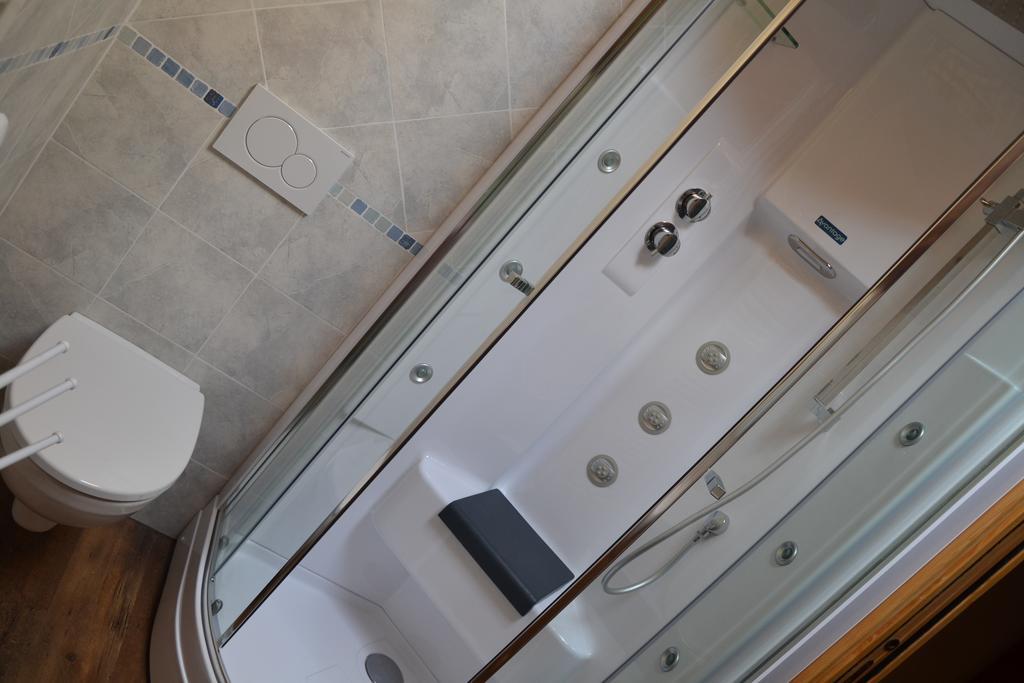 Lo Coppa Fen Apartment Aosta Bagian luar foto