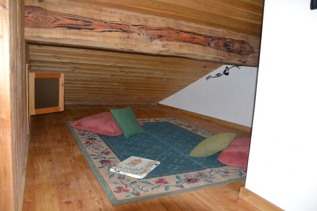 Lo Coppa Fen Apartment Aosta Ruang foto